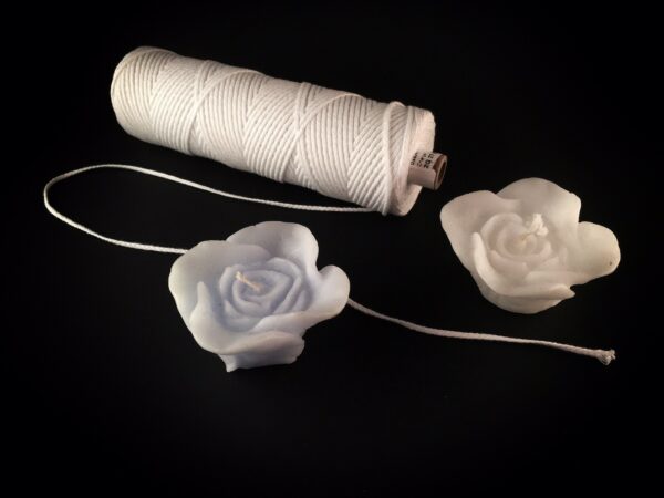 Kynttilän sydänlanka 3m keskipaksu